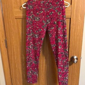 Brand new Lularoe leggings. OS!